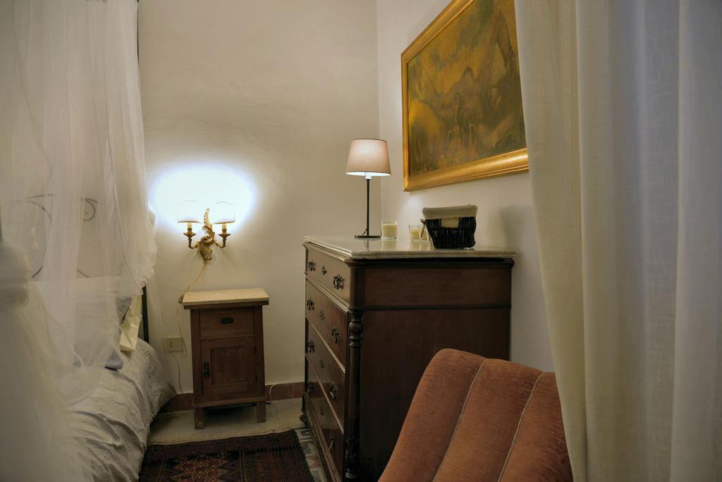 Real Teatro Umberto I Bed & Breakfast Palermo Eksteriør bilde
